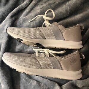New Balance Women's Size 9.5 Gray Sneakers - like new